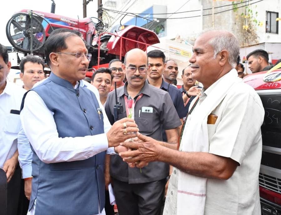 1758898814_45c9726e222152fc9ceb