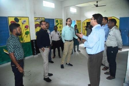 20250905110215_COLL. DAURA (2)