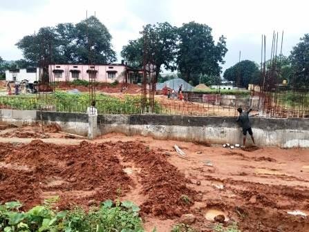 20250922091054_indoor badminton