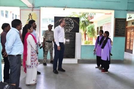 20250922185213_Collector conducted