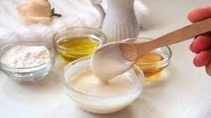 चेहरे पर निखार पाने ट्राई करें ये घरेलू उपाय…