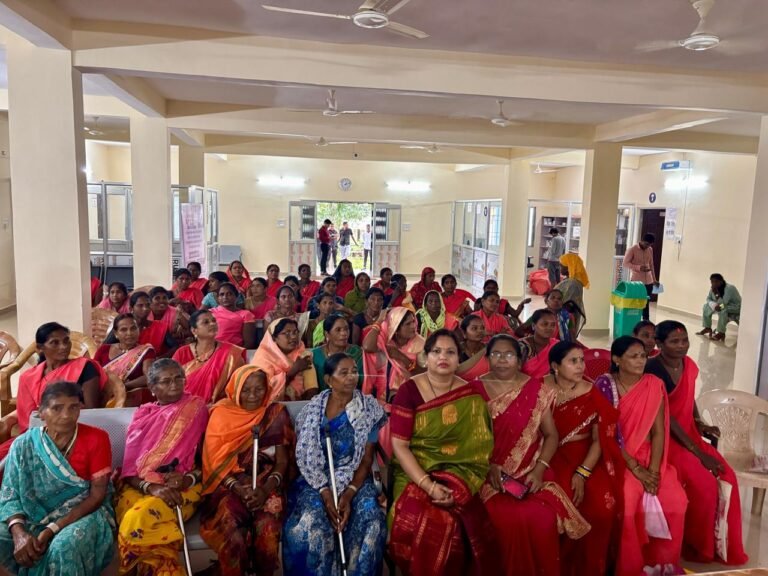 मोहला : स्वस्थ नारी, सशक्त परिवार अभियान के अंतर्गत जिले में जेरियाट्रिक मेगा कैंप का आयोजन