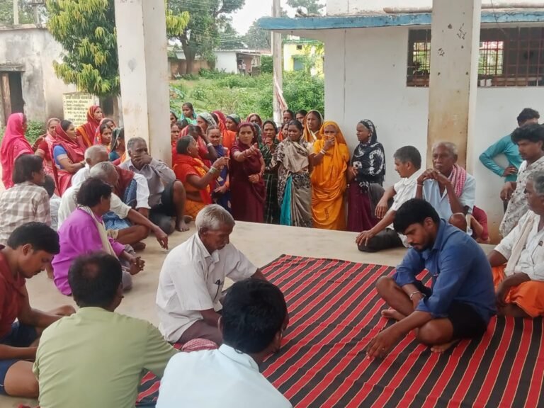 डोंगरगांव : डोंगरगांव क्षेत्र के दो गाँवों का बड़ा निर्णय: नशा, जुआ और शराबबंदी पर सख्ती, फ्री फायर पर भी रोक