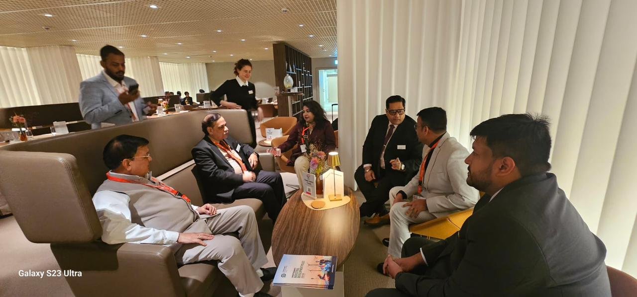 1759775145_a105aad60d64cf4f9437