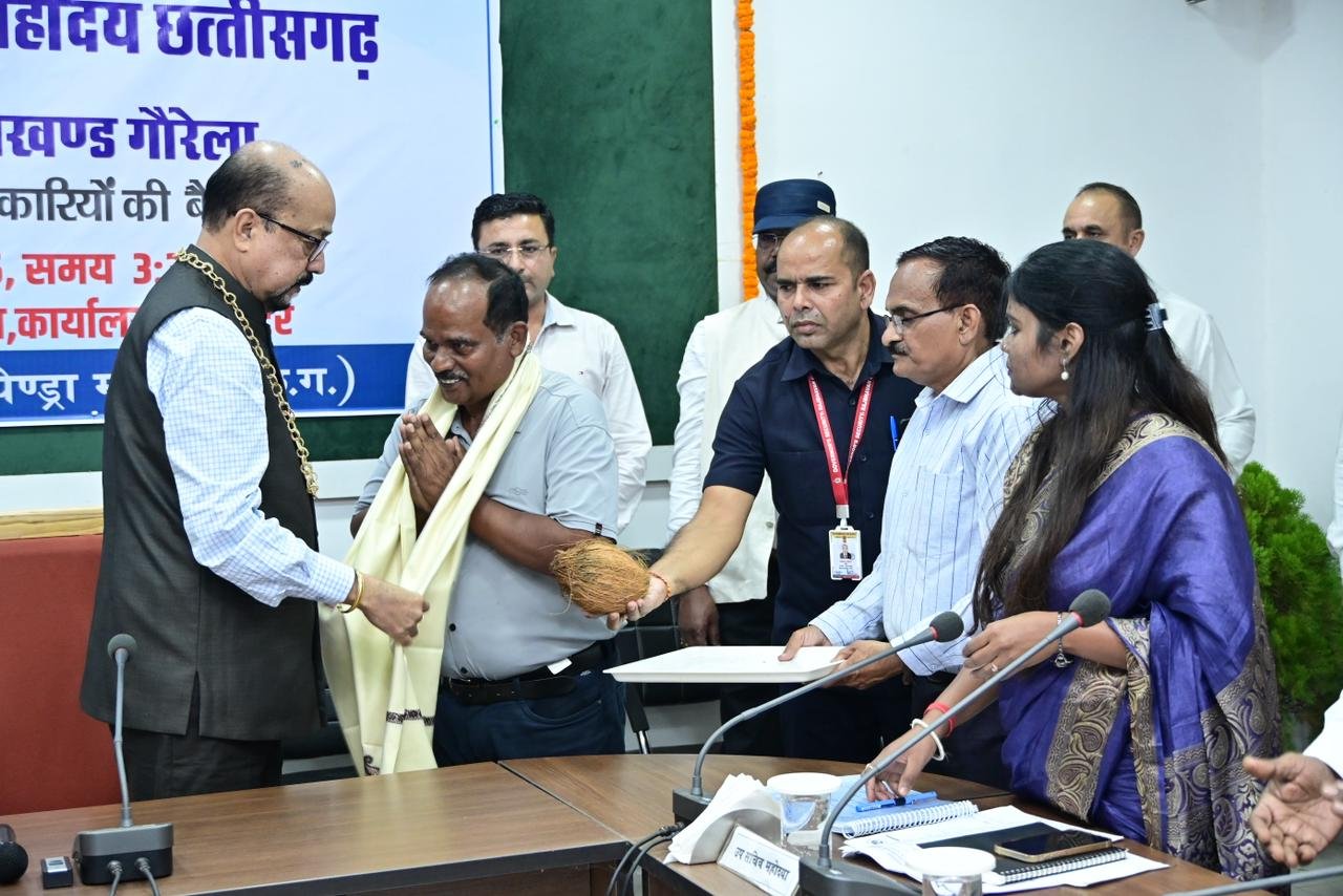 1759849116_0bdc91bfcb9277f344d3