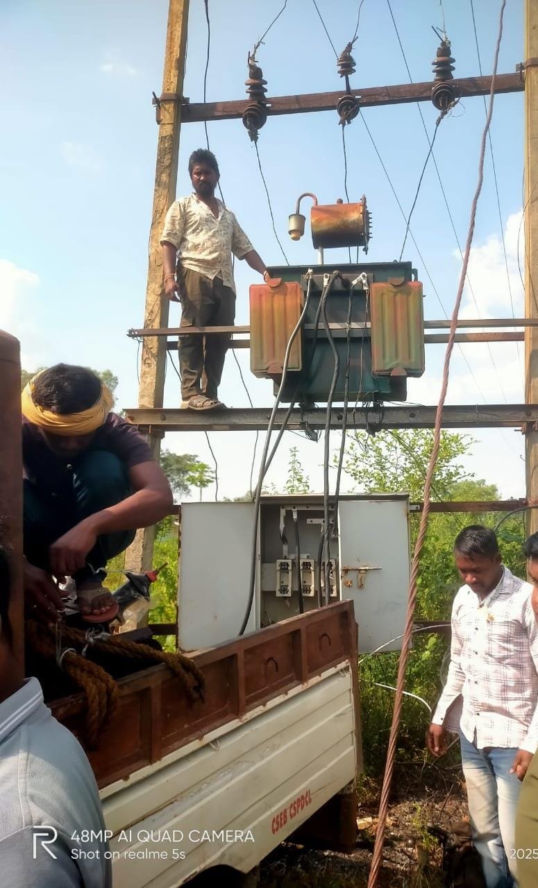 1760283558_cb97c807709e33ef7eb1