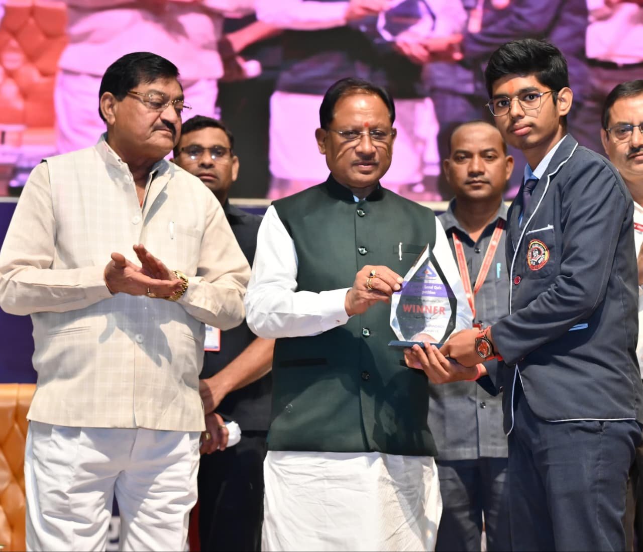 1760446904_7c0a16386fbb81c93523