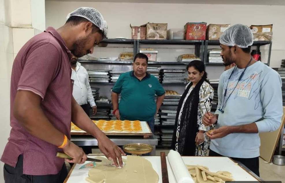 1760544680_efcd51f92917888ea091