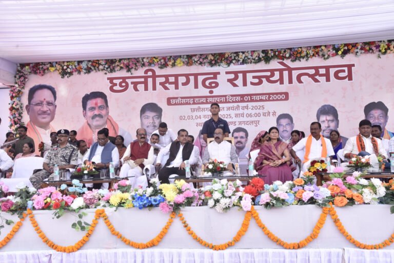 रायपुर : उप मुख्यमंत्री अरुण साव ने राज्योत्सव का किया शुभारंभ