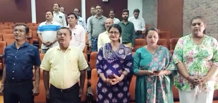 1762523989_25b60774fe64ca501469