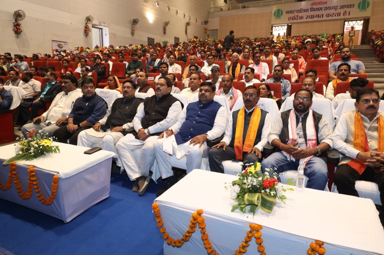 1763297399_b269f803034d27976194