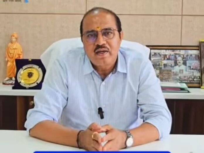 राजनांदगांव : नीरज बाजपेयी राज्य अलंकरण समारोह रायपुर में दानवीर भामाशाह सम्मान से होंगे अलंकृत राजनांदगांव : नीरज बाजपेयी राज्य अलंकरण समारोह रायपुर में दानवीर भामाशाह सम्मान से होंगे अलंकृत