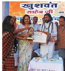 32891358_2625531_P_21_mr