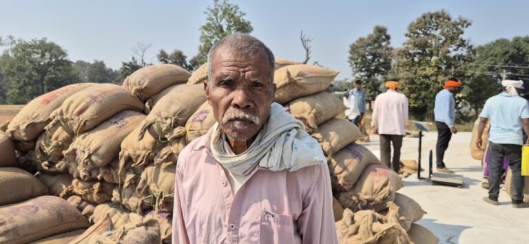  मोहला : डिजिटल नवाचार से किसानों का धान विक्रय हुआ आसान