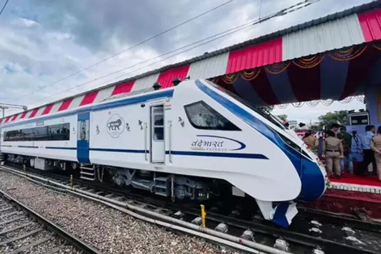 vande_bharat_express_19A_57_3.jpg