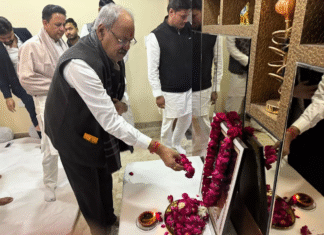 CG : स्व. कीर्ति नारायण द्विवेदी को दी श्रद्धांजलि : सांसद बृजमोहन अग्रवाल…