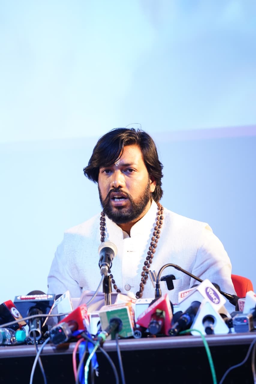 1766570172_ca05a381e27b0c35c5ed