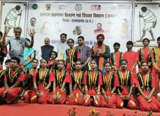 Rajnandgaon : विश्व दिव्यांग दिवस के उपलक्ष्य में म्युनिसिपल स्कूल के ऑडिटोरियम में विविध कार्यक्रम हुए…