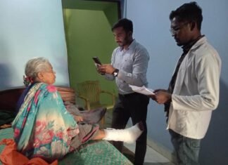 राजनांदगांव : जिले ने प्रदेश में सर्वप्रथम शत-प्रतिशत आयुष्मान वय वंदना कार्ड पंजीयन का कार्य किया पूर्ण राजनांदगांव : जिले ने प्रदेश में सर्वप्रथम शत-प्रतिशत आयुष्मान वय वंदना कार्ड पंजीयन का कार्य किया पूर्ण