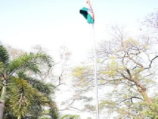 CG : छत्तीसगढ़ भवन में मुख्यमंत्री विष्णु देव साय ने तिरंगा फहराया…