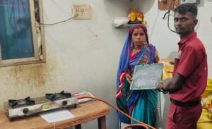 राजनांदगांव : कलेक्टर जनदर्शन में आवेदन प्र्रस्तुत करने पर मधुबाला साहू एवं केशरी बाई साहू की समस्या का हुआ समाधान