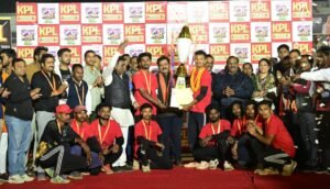 1767610478_1a75365ca1d400a0fba8