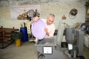 राजनांदगांव : धुन के पक्के प्रदीप ने अपनी जिद से दुनिया बदली…