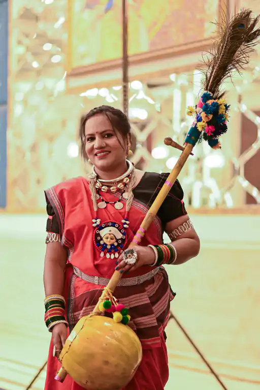 206_176726410169564f6534b14_02