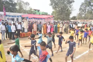 206_176917689869737f426daff_23chowki1