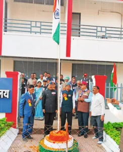 206_17695884556979c6e775e62_28rajnandgaon1