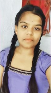 मोहला : पिता गढ़ते है ईट-पत्थर से इमारत, मुख्यमंत्री नौनिहाल छात्रवृत्ति योजना से खुशबू गढ़ेगी अपना भविष्य