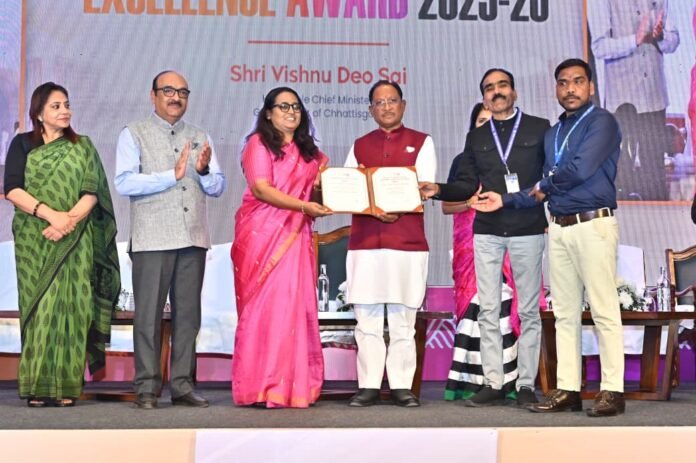 मोहला : जिले को सीएम एक्सीलेंस अवार्ड, संवर्धित टेक होम राशन पहल से मिली पहचान