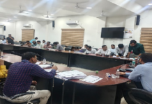 CG : जिला प्रशासन दुर्ग द्वारा कई वर्षों से निष्क्रिय पड़े बैंक खातों में निराकरण हेतु शिविर का आयोजन किया …