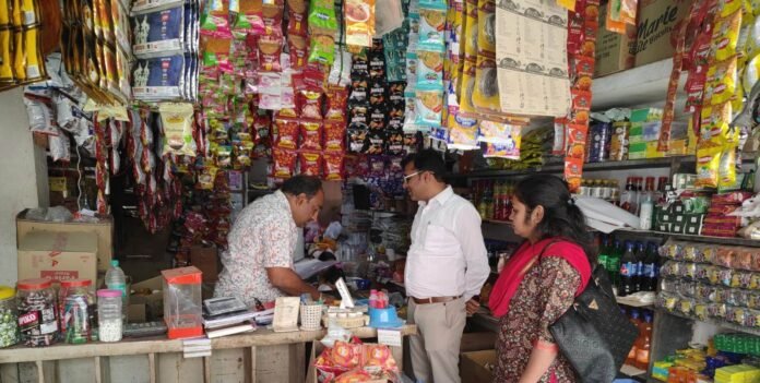 खाद्य एवं औषधि प्रशासन विभाग की टीम द्वारा आगामी होली पर्व के दृष्टिगत खाद्य प्रतिष्ठानों का किया जा रहा औचक निरीक्षण खाद्य एवं औषधि प्रशासन विभाग की टीम द्वारा आगामी होली पर्व के दृष्टिगत खाद्य प्रतिष्ठानों का किया जा रहा औचक निरीक्षण