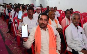 राजनांदगांव : कृषक उन्नति योजना से अंतर की राशि मिलने पर किसान हेमंत वर्मा को नया घर बनाने में मिलेगी मदद