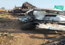 CG : रायपुर-रतनपुर रोड में 4 की मौत, ट्रेलर और स्कॉर्पियो के बीच हुई टक्कर …