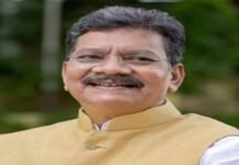 नेता प्रतिपक्ष चरणदास महंत का बयान: संकल्पहीन और भ्रष्टाचार से भरा है यह बजट