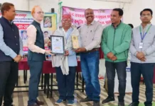 Rajnandgaon : शासकीय आत्मानंद हायर सेकेंडरी स्कूल में मेधावी छात्र-छात्राओं व समाजसेवी का सम्मान किया गया