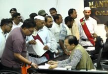 जनदर्शन में कलेक्टर ने सुनीं सैकड़ों फरियादें, त्वरित निराकरण के दिए निर्देश