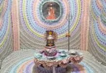 उज्जैन के शिव मंदिर में 1.31 करोड़ के नोटों से सजावट, भगवान के मुकुट और माला भी नोटों से बनीं