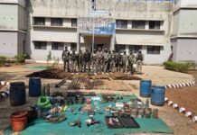 अबूझमाड़ के जंगलों में नक्सलियों का बड़ा जखीरा बरामद, हथियार फैक्ट्री और विस्फोटक से जुड़ी बड़ी कार्रवाई