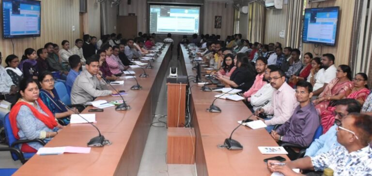 राजनांदगांव : ई-ऑफिस, ई-एचआरएमएस एवं स्पैरो सॉफ्टवेयर विषय पर प्रशिक्षण का हुआ आयोजन