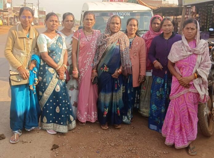 राजनांदगांव : भर्रीटोला, मानपुर में इंटीग्रेटेड फार्मिंग क्लस्टर क्षेत्र का भ्रमण राजनांदगांव : भर्रीटोला, मानपुर में इंटीग्रेटेड फार्मिंग क्लस्टर क्षेत्र का भ्रमण