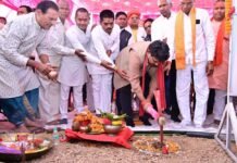 मुख्यमंत्री विष्णुदेव साय के नेतृत्व में किया जा रहा हर गांव का विकास– उप मुख्यमंत्री विजय शर्मा