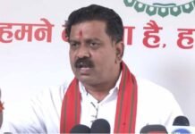 उपमुख्यमंत्री विजय शर्मा ने शैक्षणिक भ्रमण के लिए बस को दिखाई हरी झंडी