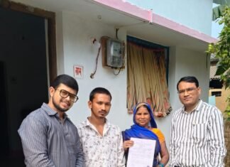 मोहला : पंजीकृत श्रमिक स्वर्गीय शंभू राम की मृत्यु उपरांत वैध उत्तराधिकारी फिरंतिन बाई को मिला एक लाख रुपये की हितलाभ राशि मोहला : पंजीकृत श्रमिक स्वर्गीय शंभू राम की मृत्यु उपरांत वैध उत्तराधिकारी फिरंतिन बाई को मिला एक लाख रुपये की हितलाभ राशि