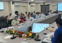 मोहला : लंबित ऋण प्रकरणों का समय–सीमा में करें निराकरण –सीईओ जिला पंचायत चंद्राकर मोहला : लंबित ऋण प्रकरणों का समय–सीमा में करें निराकरण –सीईओ जिला पंचायत चंद्राकर