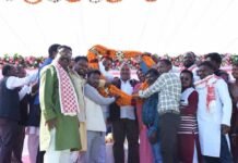 जनजातीय अस्मिता और स्वाभिमान को सशक्त करने का किया आह्वान