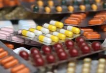 MP में बिना पर्ची बिक रहीं एंटीबायोटिक्स, हर महीने करोड़ों का अवैध कारोबार