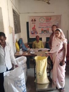 मोहला : मानपुर विकासखंड सहित जिले की 197 उचित मूल्य दुकानों में भंडारण पूर्ण, हर्षोल्लास से मनाया जा रहा चावल उत्सव